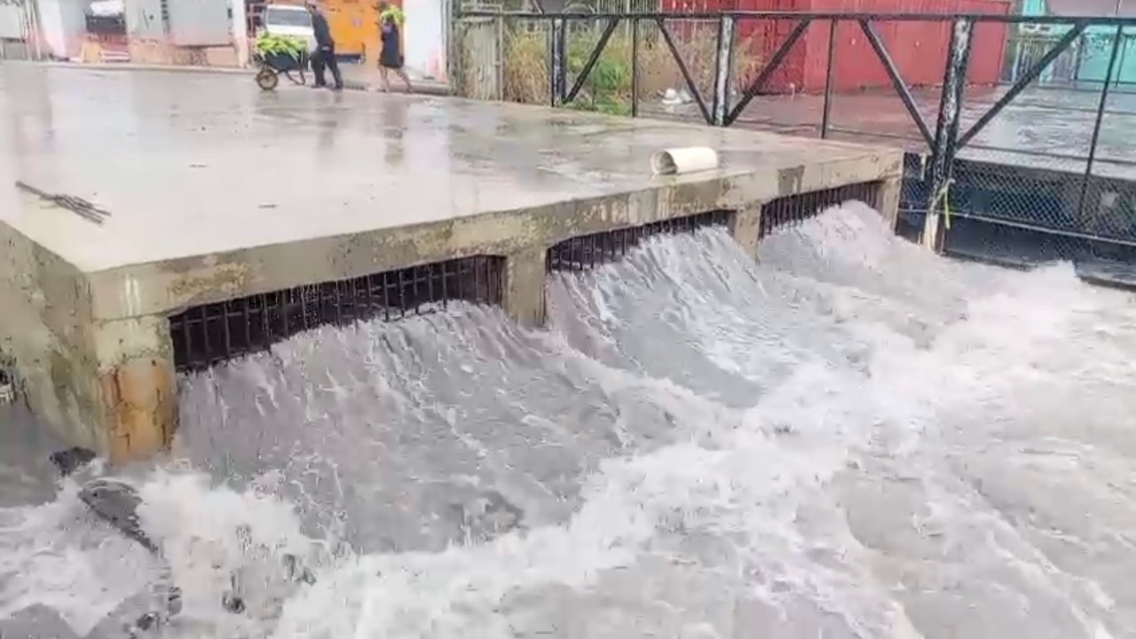 Isla Colon’s New Pump Stations Are Working!